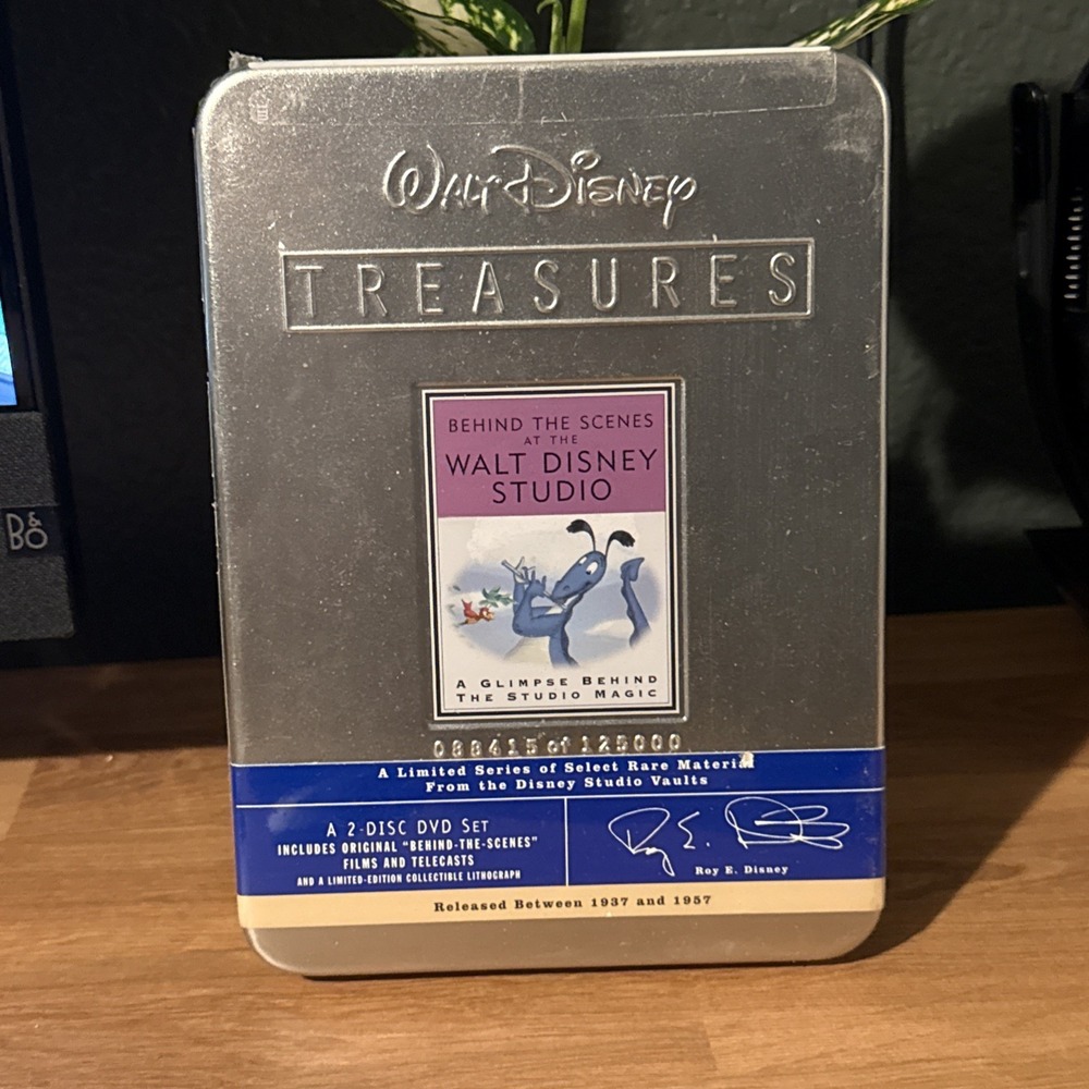 Disney Treasures: Behind the Scenes at the Walt Disney Studio DVD Set Sealed